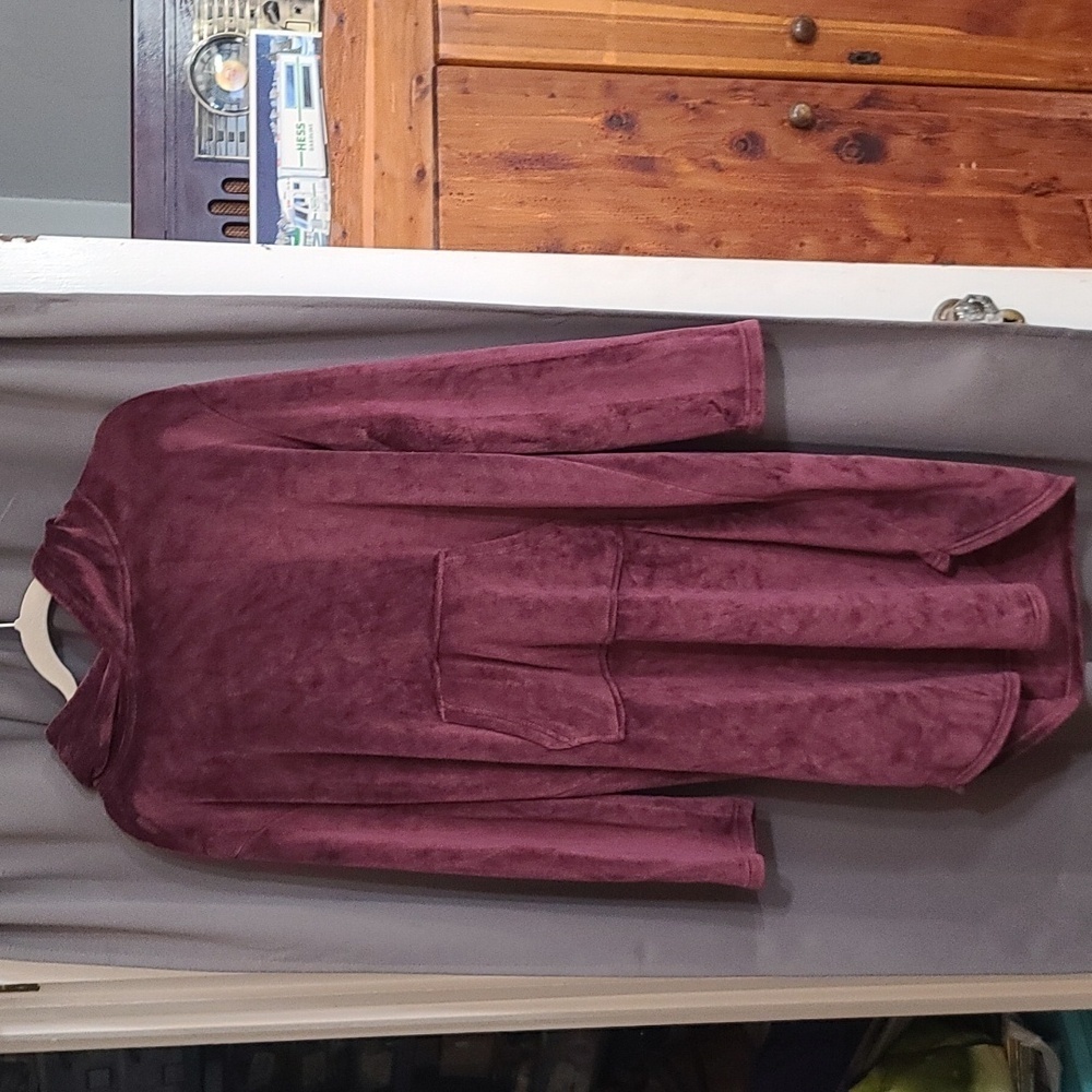 32° Heat Sleepwear Womens Hooded Loungewear Dark Wine Pocket Cozy Plush S/M EUC